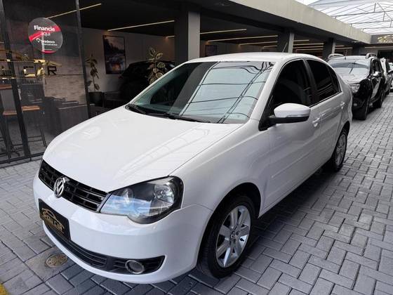 VOLKSWAGEN POLO SEDAN 1.6 MI 8V FLEX 4P AUTOMATIZADO VOLKSWAGEN POLO SEDAN 1.6 MI 8V FLEX 4P AUTOMATIZADO